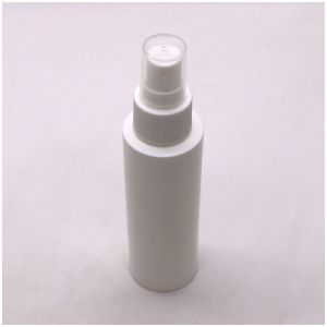 100ml HDPE Flat Shoulder Sprinkler Bottle for Alcohol Spray in Large Quantity
