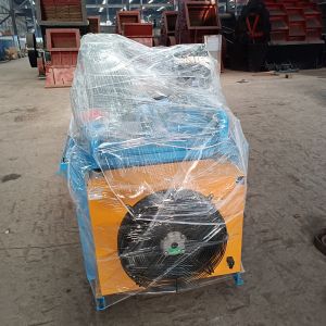 Buy cheap Marble Granite Quartz Stone Cutting Machine Hengyang Slab Process 2000mm from wholesalers