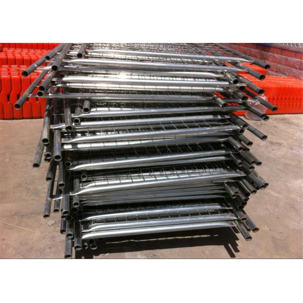 Neat Surface Construction Fence Panels Construction Barricade Fencing