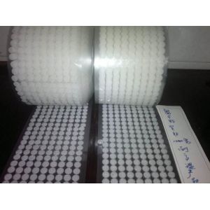 Eco Friendly Black Plastic Self Adhesive Hooks With Heat Resistant