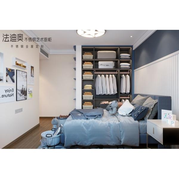 Quality Safe And Durable Stainless Steel Kid'S Room Wardrobe Designed With Multiple Storage Solutions for sale