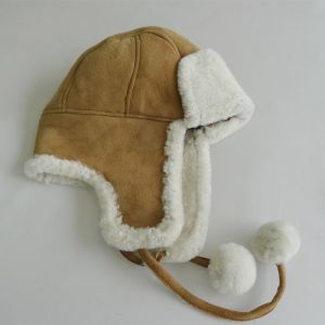 Buy cheap Manufacturer customized shearling sheepskin trapper fun winter hat from wholesalers