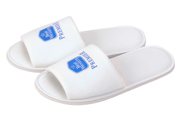 Quality casual shoes slippers for sale