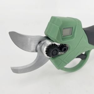 Buy cheap 24V 28mm Cutting Diameter Battery Electric Pruning Shear Charging Time 2 H from wholesalers