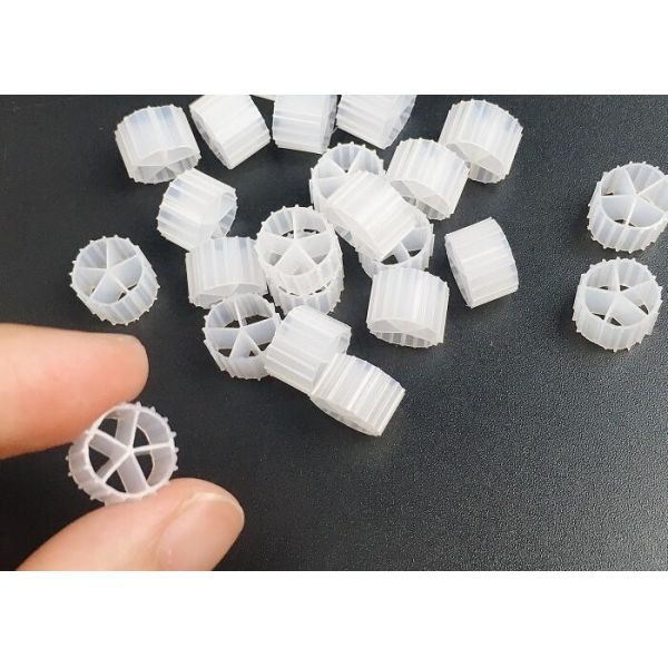 Quality High Efficiency MBBR Bio Media Self Cleaning Diy Pond biopipe Filter Media for sale