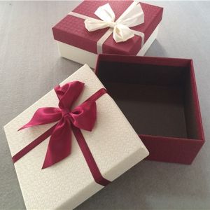 Custom Luxury Cardboard Paper Gift Box For Christmas Box