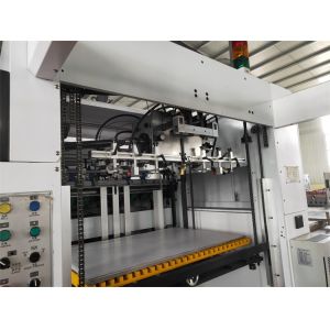 Automatic Corrugated Die Cutting Machine for Manufacturing Plant Production Line