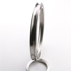 Buy cheap Stainless Steel Grooved O Rings And Gaskets 20000 Psi Flat Or Serrated product