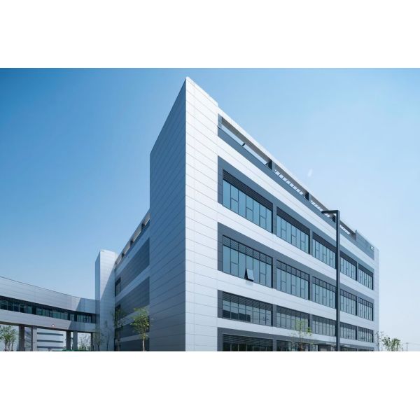 Quality Industrial Steel Structure Warehouse with Roll Up Door and Fireproof Rock Wool Cladding System for sale