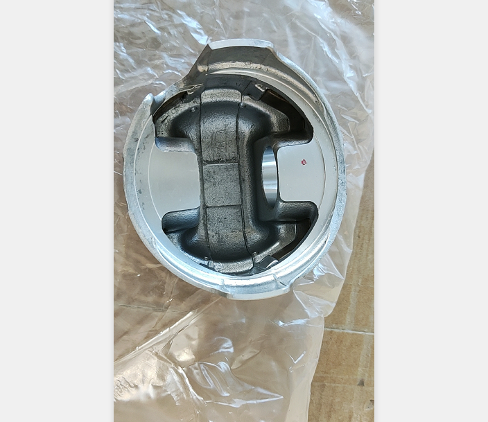 Buy cheap 8972578760  Isuzu 4LE1   Engine Piston With  Pin Clips Alfin from wholesalers