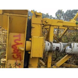 2013 Used Zoomlion 6015 10t Tower Cranes Suitable for Different Applications