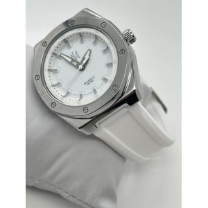 30 Meters Waterproof Silicone Strap Watch with Luminous Hands