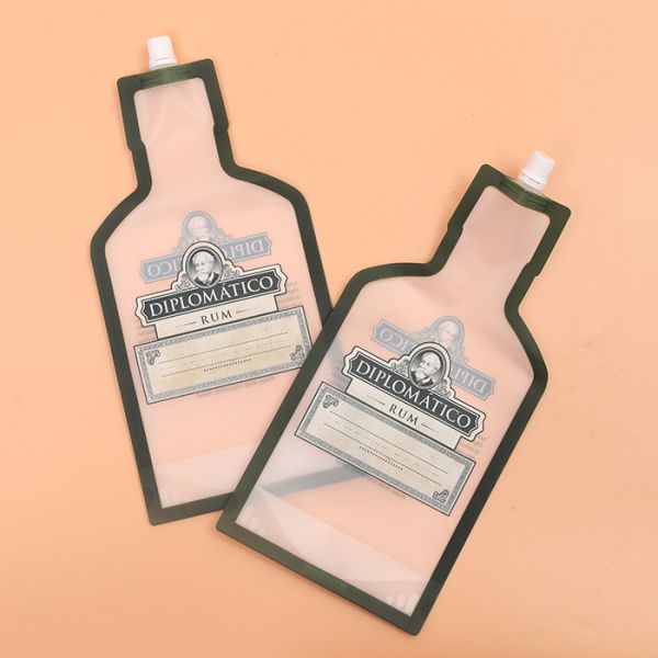 Quality OPP Laminated Printing Stand Up Liquid Spout Pouch 60mic For Beverage for sale