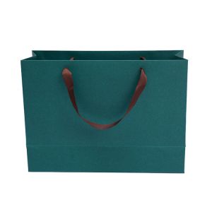 Buy cheap Clothing Packaging Paper Shopping Bags With Handles OEM ODM Supported from wholesalers