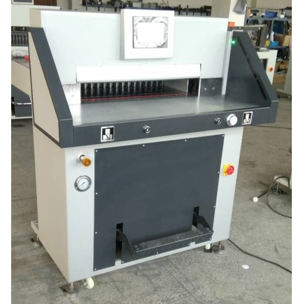 Industrial Program Control Electric Paper Guillotine Cutter Machine Max Cutting