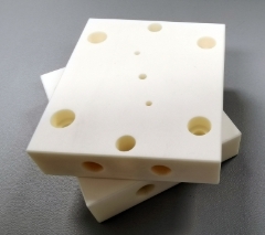 Volume Resistivity 1014 Ωcm Al2O3 Ceramic Insulation Resistance 1012 Ωcm