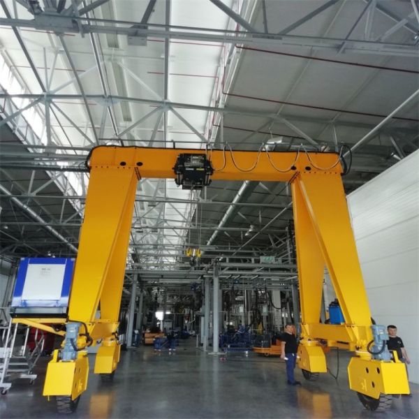1-50 Ton Gantry Crane With Remote Control 5-20m Lift Height 0.8/8m/min Crane