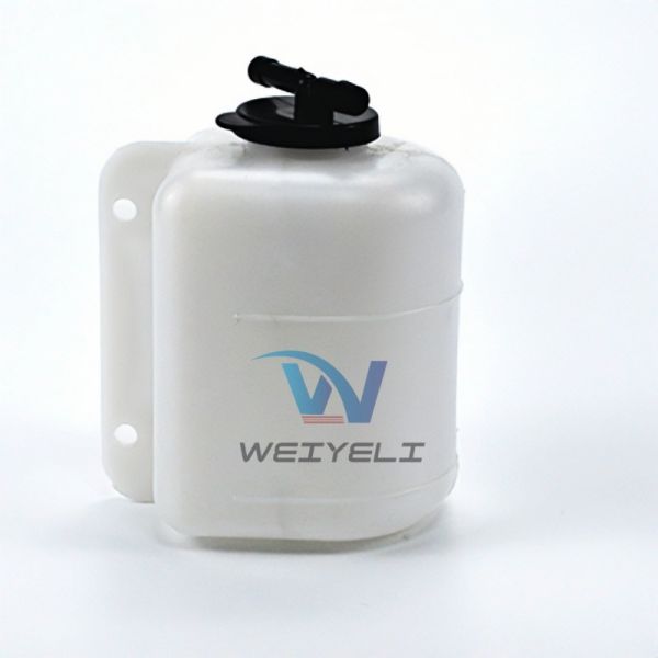 Quality Cooling Water Hitachi Coolant Expansion Tank EX15 / EX17 Auxiliary Tank for sale