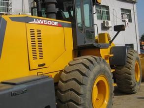 Buy cheap 5000KG LW500E Earthmoving Machinery Wheel Loader With double pump interflow from wholesalers
