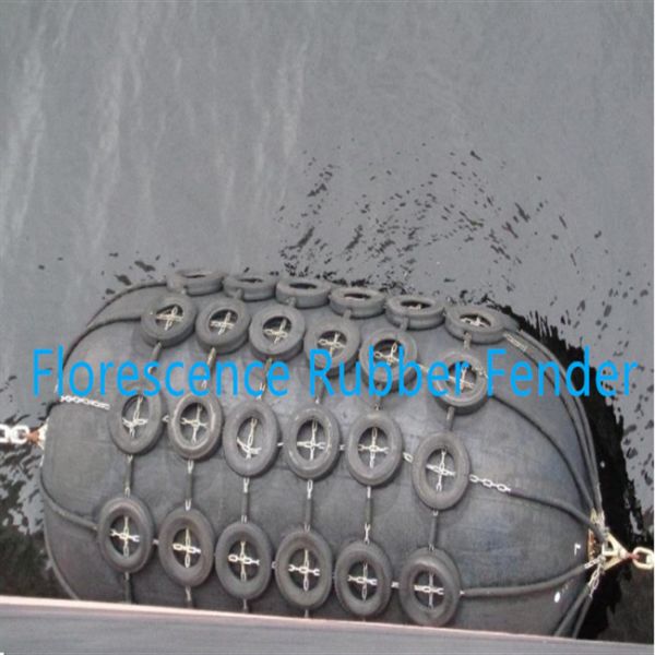 Quality Luxury Large Synthetic Tire Cord Layer Pneumatic Rubber Fenders For Tankers for sale