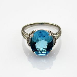 Buy cheap 925 Silve 10mmx12mm Blue Topaz Cubic Zircon Gemstone Ring (R139) from wholesalers