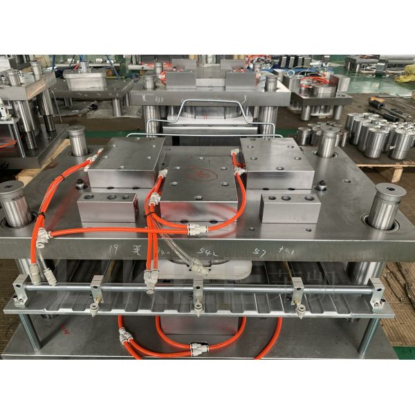 Buy cheap Various Shapes Aluminum Foil Container Die With 58-60 HRC Hardness And 30 Million Strokes from wholesalers