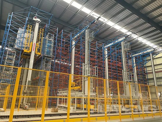 Quality Automatic Storage Lift Equipment Forklift Pallet Telescopic Fork Load 900kg for sale