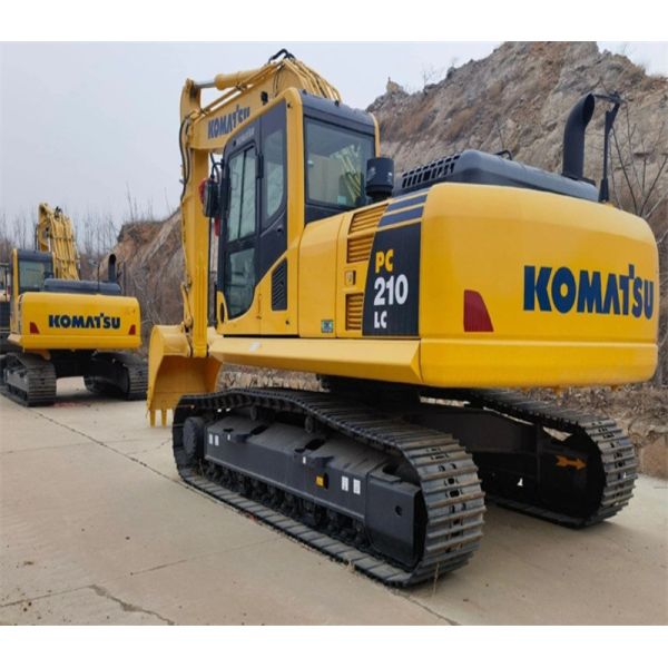 20630KG Good condition Second-hand Komatsu PC210LC excavator with 5700mm Boom length
