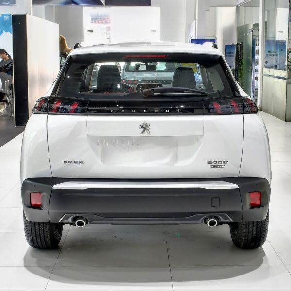 230THP The One Small SUV 5 Door 5 Seat Used Gasoline Fuel Length x Width x Height mm 4312x1785x1545 Dongfeng Peugeot 2023