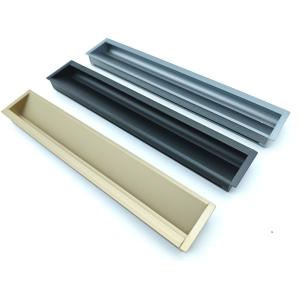 Modern, simple embedded handles – available in dark colors. Ideal for use in