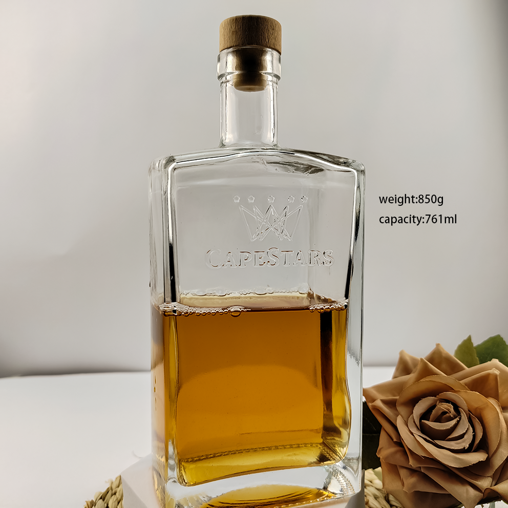 Glass Beverage Bottle 750ml 500ml for Gin Whisky Vodka Brandy Customized Square Shape