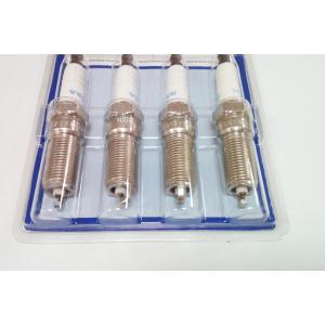 Auto Engine Spark Plugs For Land OEM 30758130