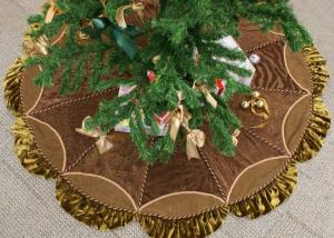 Buy cheap Customized Modern Christmas Tree Skirt , Polyester / Velvet Christmas Tree Skirts product