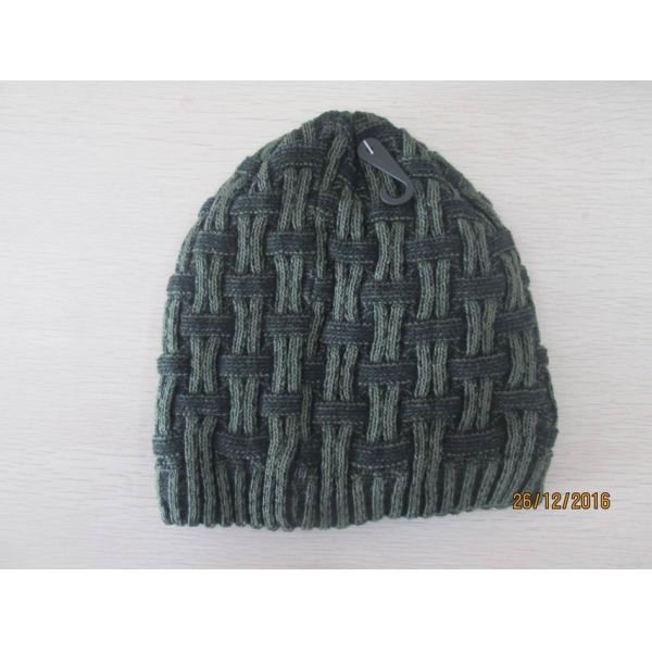 Quality Acrylic knitted hat with jacquard technology and fleece lining inside for sale