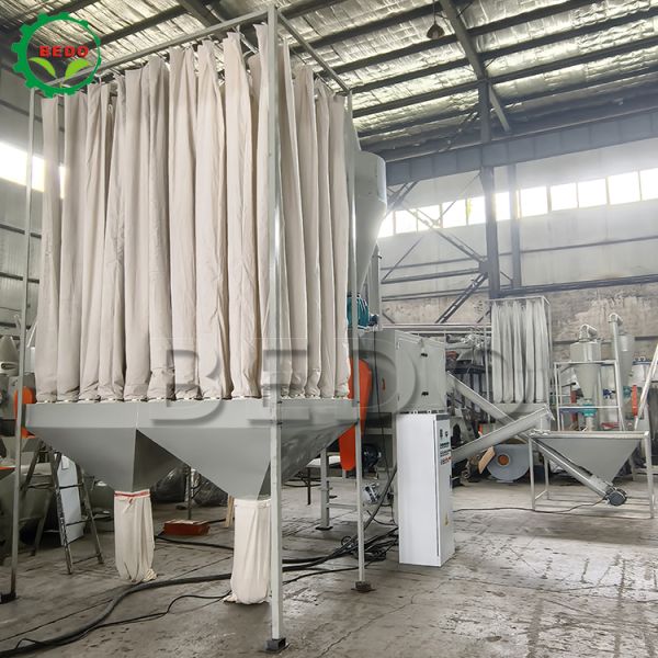 Quality Normal Temperature Wood Powder Machine for Wood Sawdust Mesh According To Customer's Request for sale