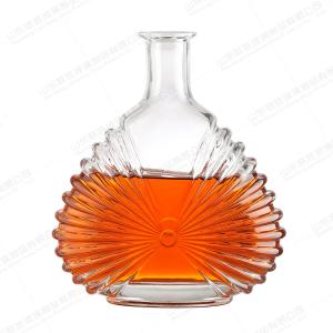 Clear Glass 500ml 750ml Triangle Shape Liquor Rum Gin Whisky Alcoholic Tequila