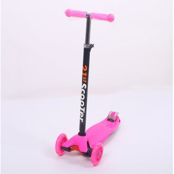 Quality Light-Up 4 Wheel Skate Kick Scooter For Adults Extra Wide Deck Folding Kids Scooter for sale