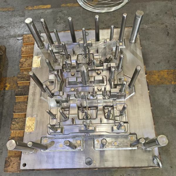 Buy cheap Custom Sand Casting Moulds for Automotive and Hardware from wholesalers