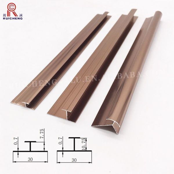 Quality 2400mm Aluminium Wall Panel Trims , Anodized decorative aluminum corner trim for sale