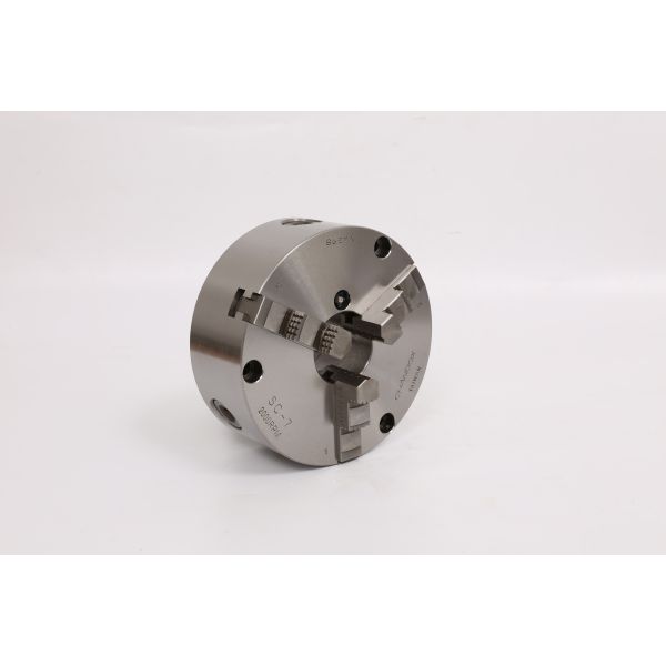 Manually Controlled Chuck With 0.005mm Repeatability 20mm Bore Diameter 0 - 50mm