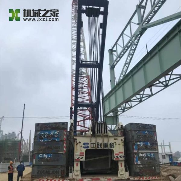 Buy cheap Used Zoomlion Crawler Crane Zoomlion QUY130 130ton Second Hand Crawler Crane from wholesalers