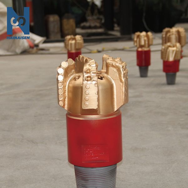Quality S323 S223 PDC Drag Bit 60mm Dth Bits And Hammers Force Balanced for sale