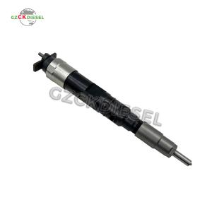 China Fuel Injector 095000-5200 RE518724 RE524363 SE501938 for 6081 Engine on sale