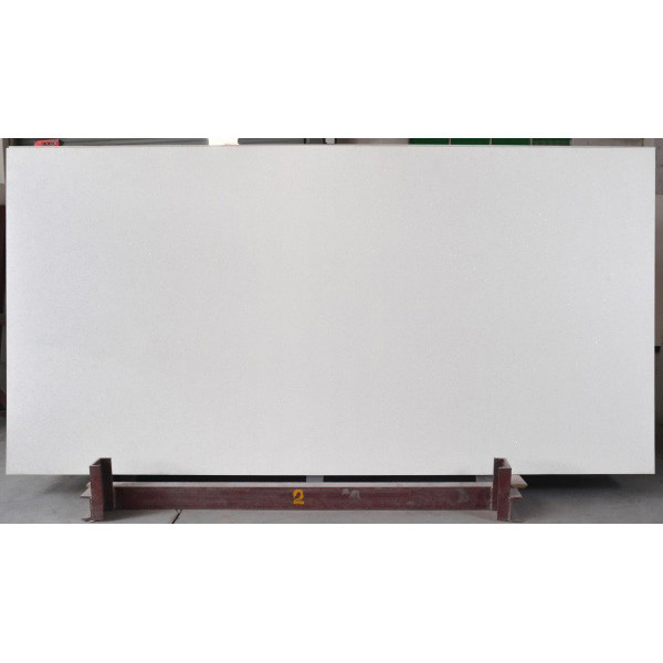 Buy cheap UV Cutting Polished Natural Quartz Countertop 2400mm 3200mm Length from wholesalers