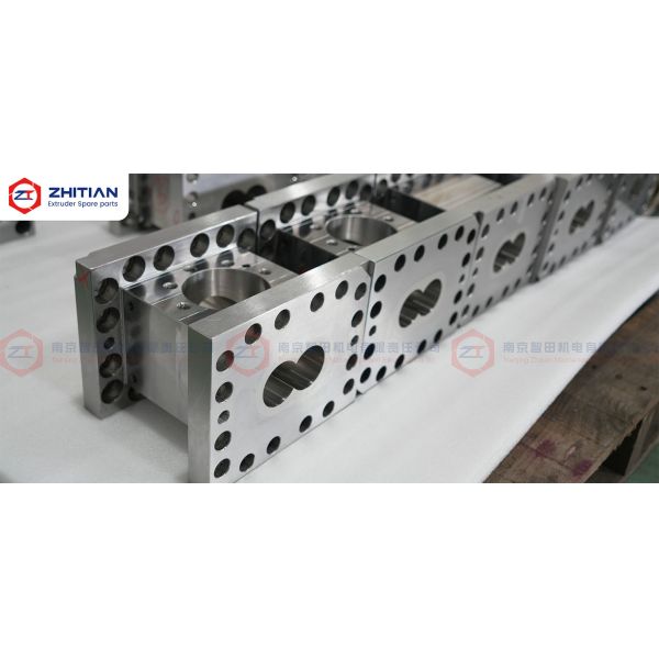 Bimetallic Wear-Resistant Barrel