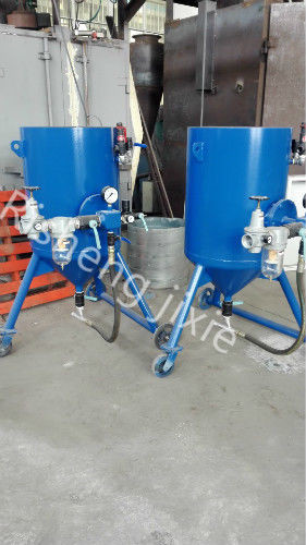 Quality Easy Operation Industrial Sand Blasting Machine , Industrial Portable Sandblaster for sale
