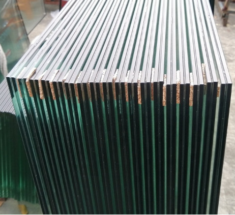 High Safety Laminated Glass Sheets With PVB Interlayer Customized Thickness