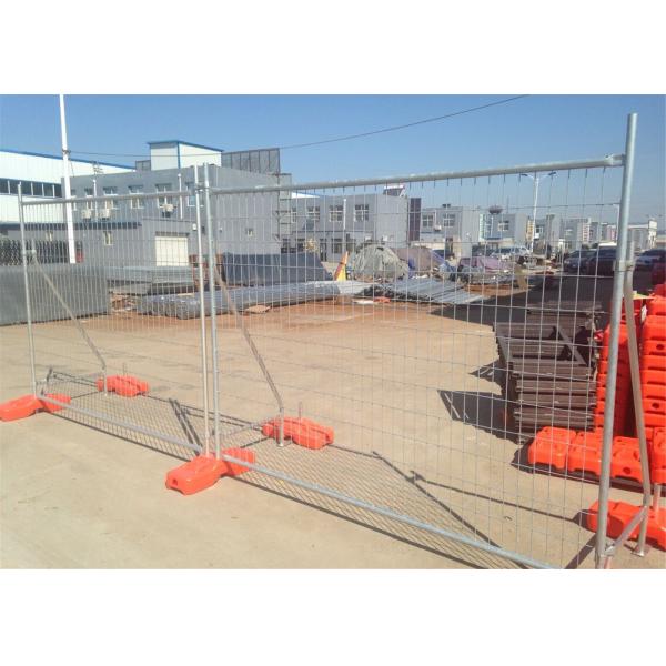 Quality temporary fence panels 60mm x 150mm mesh aperture x 4.00 mm diameter 2.1mx2.4m panels HDG 42 microns /300gram/sqm for sale