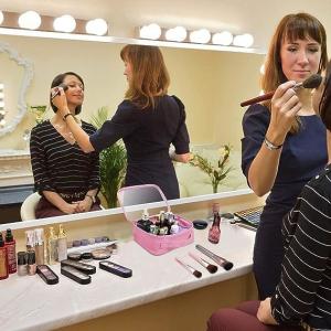 Buy cheap Waterproof Shockproof Storage Cosmetic Toiletry Bag With Handle Strap from wholesalers