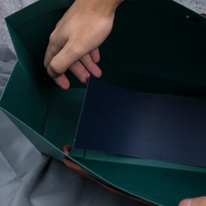 Buy cheap Clothing Packaging Paper Shopping Bags With Handles OEM ODM Supported from wholesalers